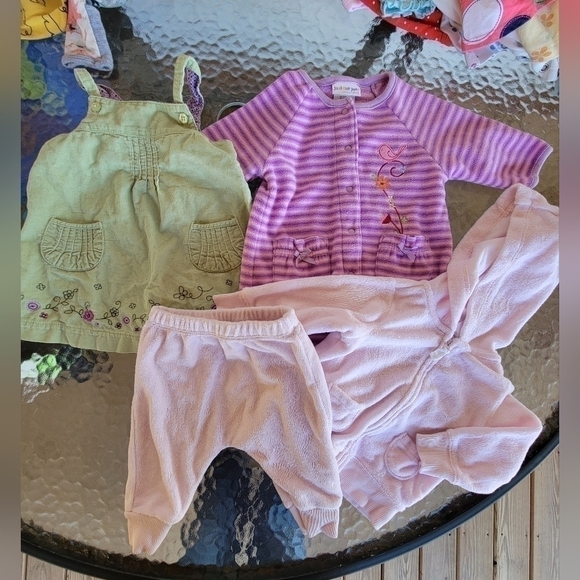 unbranded Other - 𝅺winter clothes 3 months